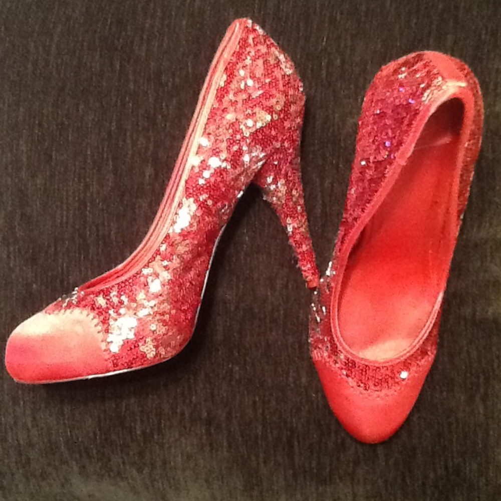 Pink & Silver Heels - Picture 3 of 4